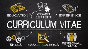 Rédiger un CV attractif pour les oraux d’admission en école de commerce